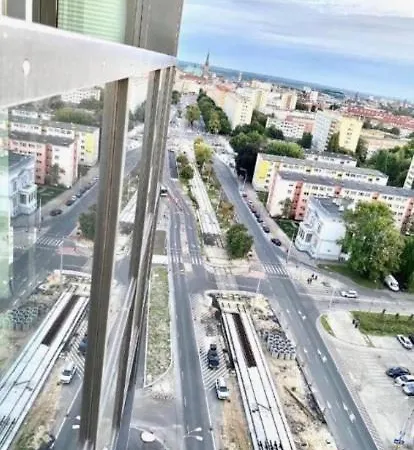 Hanza Tower White 23 Pool & Jacussi Daire Szczecin